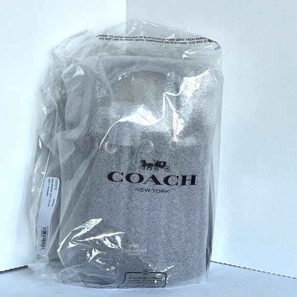 Coach Dempsey CO072 Drawstring Bucket Bag 15 Oxblood Red Leather Crossbody - Picture 3 of 10